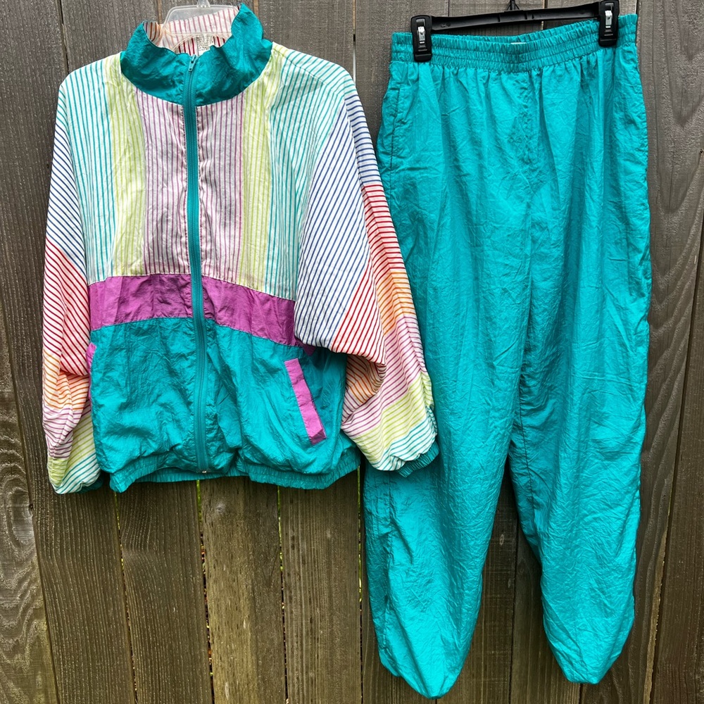 Mureli 1980s XL vintage jogging/tennis/travel/track suit